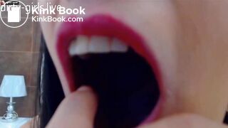 Young slut vomit and poo play