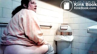 Spy hidden american wc pee toilet piss voyeur shit