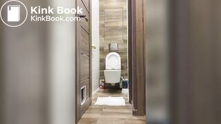 White bodybuilder shits on the floor