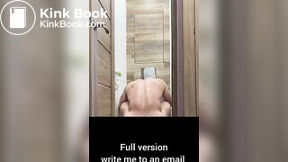 White bodybuilder shits on the floor