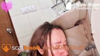 Huge secret toilet EFRO