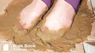 nyloned asian play dirty dog scat gunky feets