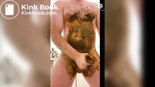 guy smears shit and jerks off
