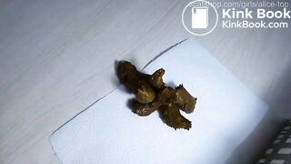 Big-ass girl shits for you