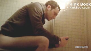 Straight Dude Shits At A Store!
