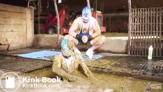 Manure Sports Mens Wrestling gay threesome in cows