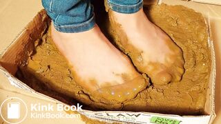 sexy chinese feet full of dog scat in pantyhose 2