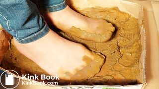 sexy chinese feet full of dog scat in pantyhose 2