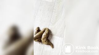 BBW Takes Desperate Shit on Floor.