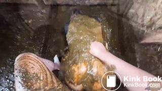 Romance in calf box PoV sex in cowshit