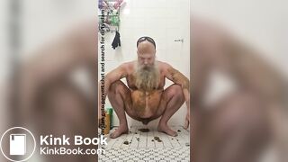 Dirty scat shit smearing