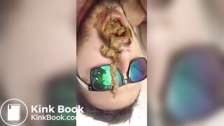 shit eater with his feeder