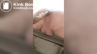 nice close up shitting