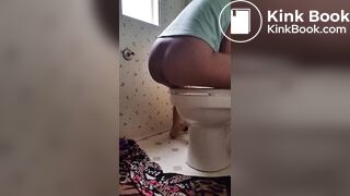 SCAT - FoxyJ pooping