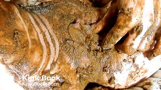 Shit stuffed Pussy and Banana as Dildo