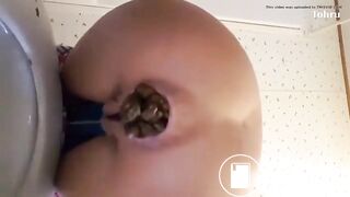 SCAT - FoxyJ pooping