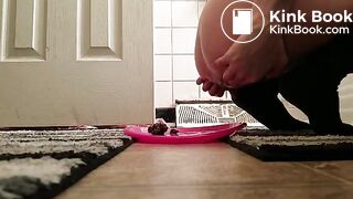 SCAT - FoxyJ pooping