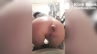 SCAT - FoxyJ pooping