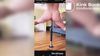 SCAT - Molly pooping