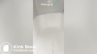 SCAT - Molly pooping