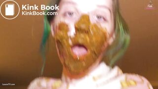 crazy chick smears shit and fucks