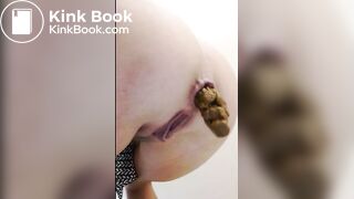 SCAT - Miss Anja Pooping