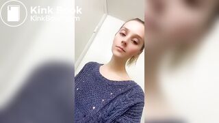 SCAT - Hot girls Pooping