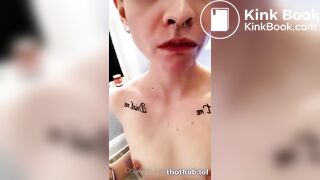 SCAT - Hot girls Pooping