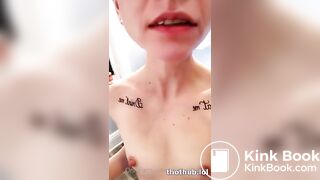 SCAT - Hot girls Pooping