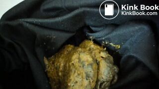 SCAT - Lucy Belle Pooping