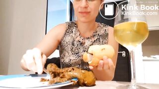 SCAT- Little Ms Kinky Pooping