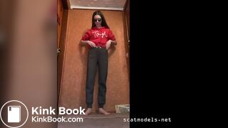 SCAT - Hot girls Pooping