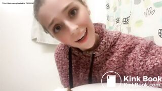 SCAT - Hot girls Pooping