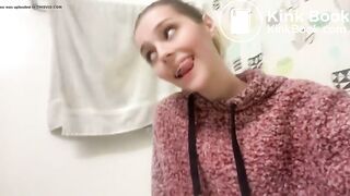 SCAT - Hot girls Pooping