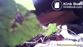 Spanish girl leaks grool while pooping