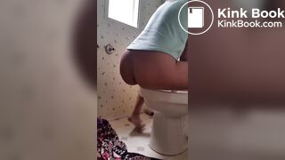 SCAT - FoxyJ pooping