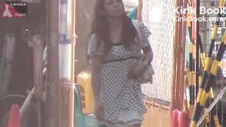 SCAT - Asian girls pooping in the toilet 4