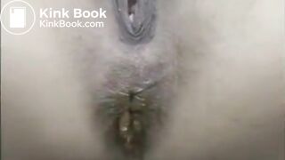 SCAT - Hot girls Pooping