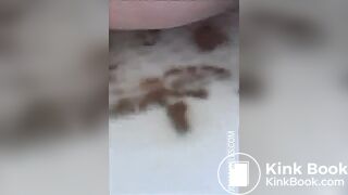 SCAT - SouthernCharm Pooping