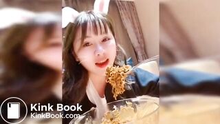 SCAT - Hot girls Pooping