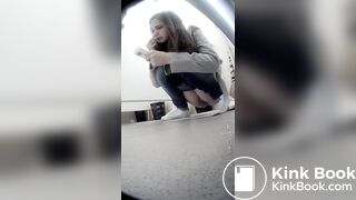 SCAT - Hot girls Pooping