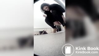 SCAT - Hot girls Pooping