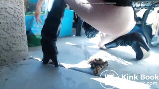 SCAT - Hot girls Pooping