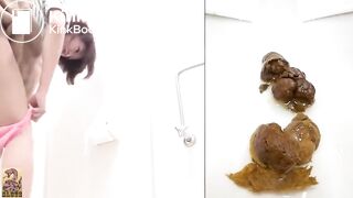 SCAT - Hot girls Pooping