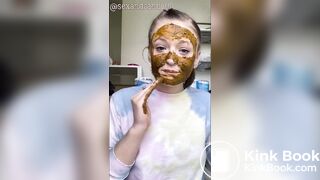 SCAT - Sexandcandy Pooping