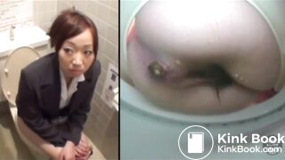 SCAT - Asian girls pooping in the toilet 7