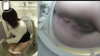 SCAT - Asian girls pooping in the toilet 7