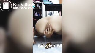 SCAT - Sexy girls Pooping 4