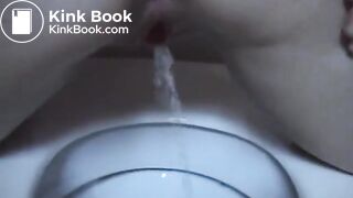 SCAT - Sexy girls Pooping 5
