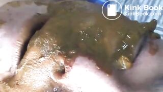 SCAT - Asian girls pooping in the toilet 7